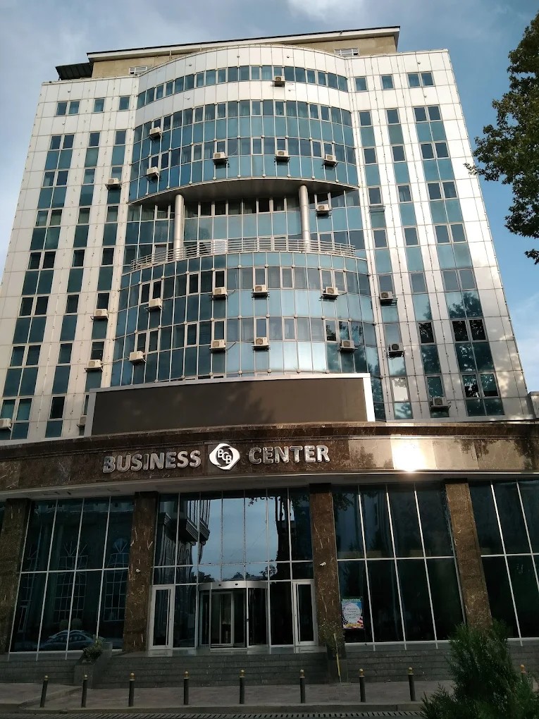 Duşanbe Vefa Center AVM
